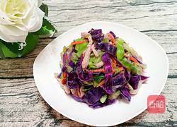 双色甘蓝炒肉丝的做法图解5