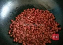 炒花生米的做法图解5