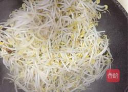 醋溜绿豆芽的做法图解4