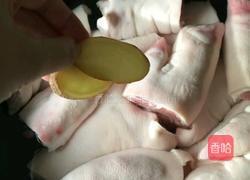 冰糖炖猪蹄的做法图解3