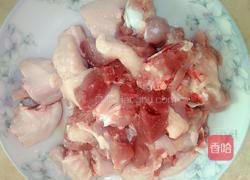 蒜苗炒鸭肉的做法图解1