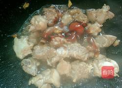 蒜苗炒鸭肉的做法图解6