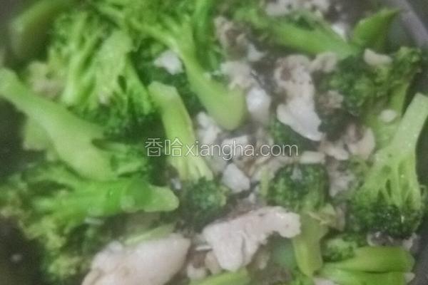 西兰花炒鱼片
