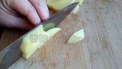 炸薯条的做法图解2