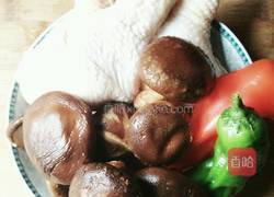 黄焖鸡的做法图解1