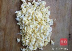 芹菜鸡蛋木耳饺子的做法图解6