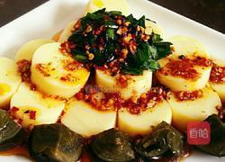 韭菜皮蛋拌豆腐的做法图解12