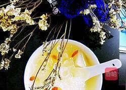 百合银耳雪梨汤的做法图解5