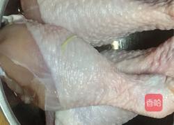 凉拌鸡腿的做法图解1