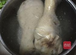 凉拌鸡腿的做法图解3