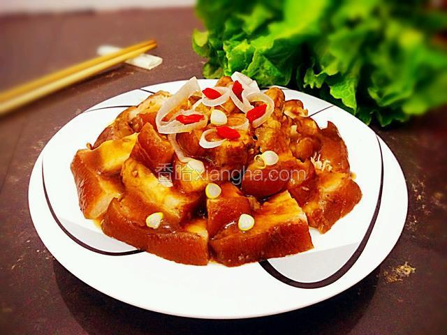 电饭煲酱肘子