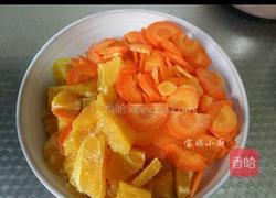 橙子胡萝卜 汁的做法图解4