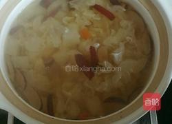 红枣银耳冰糖雪梨的做法图解2