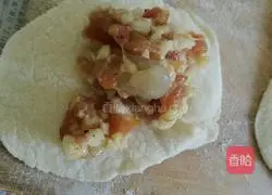 Illustration of how to make water chestnuts, shrimps and pork buns 12