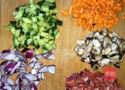 美味的蛋包饭的做法图解1