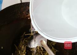 东北雪里蕻炖豆腐的做法图解4