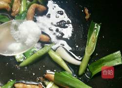 青椒蒜苗炒鸡丝的做法图解7