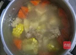 排骨淮山汤的做法图解4