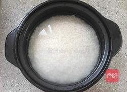 腊肠煲仔饭的做法图解2
