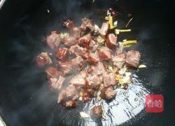 花生芹菜炒腊鸭的做法图解7