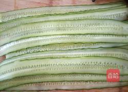 翡翠黄瓜卷的做法图解3