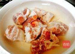 排骨炖豆角的做法图解2