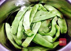 排骨炖豆角的做法图解4