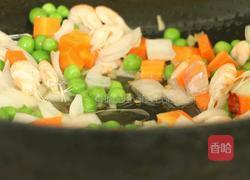 虾仁菠萝炒饭的做法图解10
