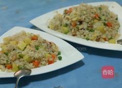 虾仁菠萝炒饭的做法图解13