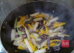 冬瓜炒海参的做法图解4