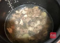 牛肉咖喱浓汤的做法图解3