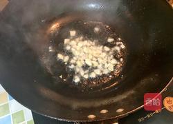 蒜香油麦菜的做法图解2