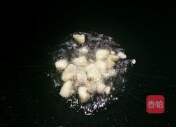 荷兰豆炒腊肠的做法图解4