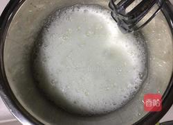 胡萝卜汁戚风蛋糕的做法图解5