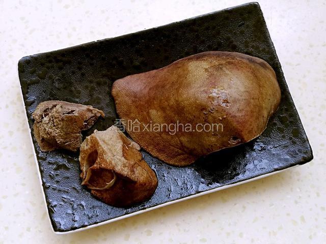 盛入盘中，晾凉