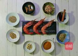 菠萝咖喱大虾的做法图解1