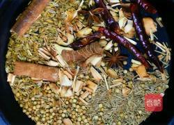 菠萝咖喱大虾的做法图解2