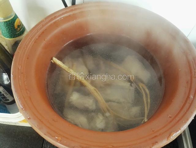 加入适量清水