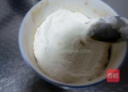 油酥芝麻烧饼的做法图解1