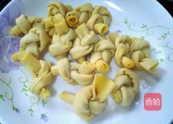 排骨烧百叶结的做法图解4