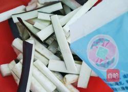 肉末茄子的做法图解1