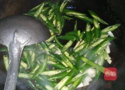 尖椒炒鸡蛋的做法图解5