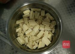 小炒腐竹的做法图解1