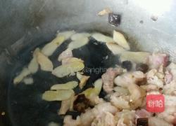 青蒜炒五花肉的做法图解4