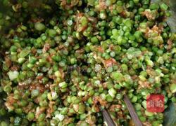 猪肉蒜苔馅水饺的做法图解5