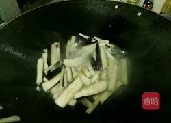 油燜肉末茄子的做法图解3