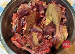 鸭子萝卜汤的做法图解2