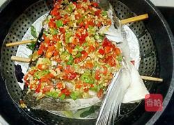 剁椒鱼头的做法图解9