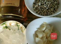 薏米百合粥的做法图解1