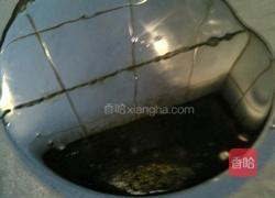 火腿肠炒酸菜丝的做法图解3